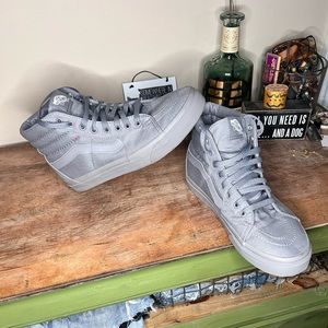 Vans Sk8-Hi Shoe